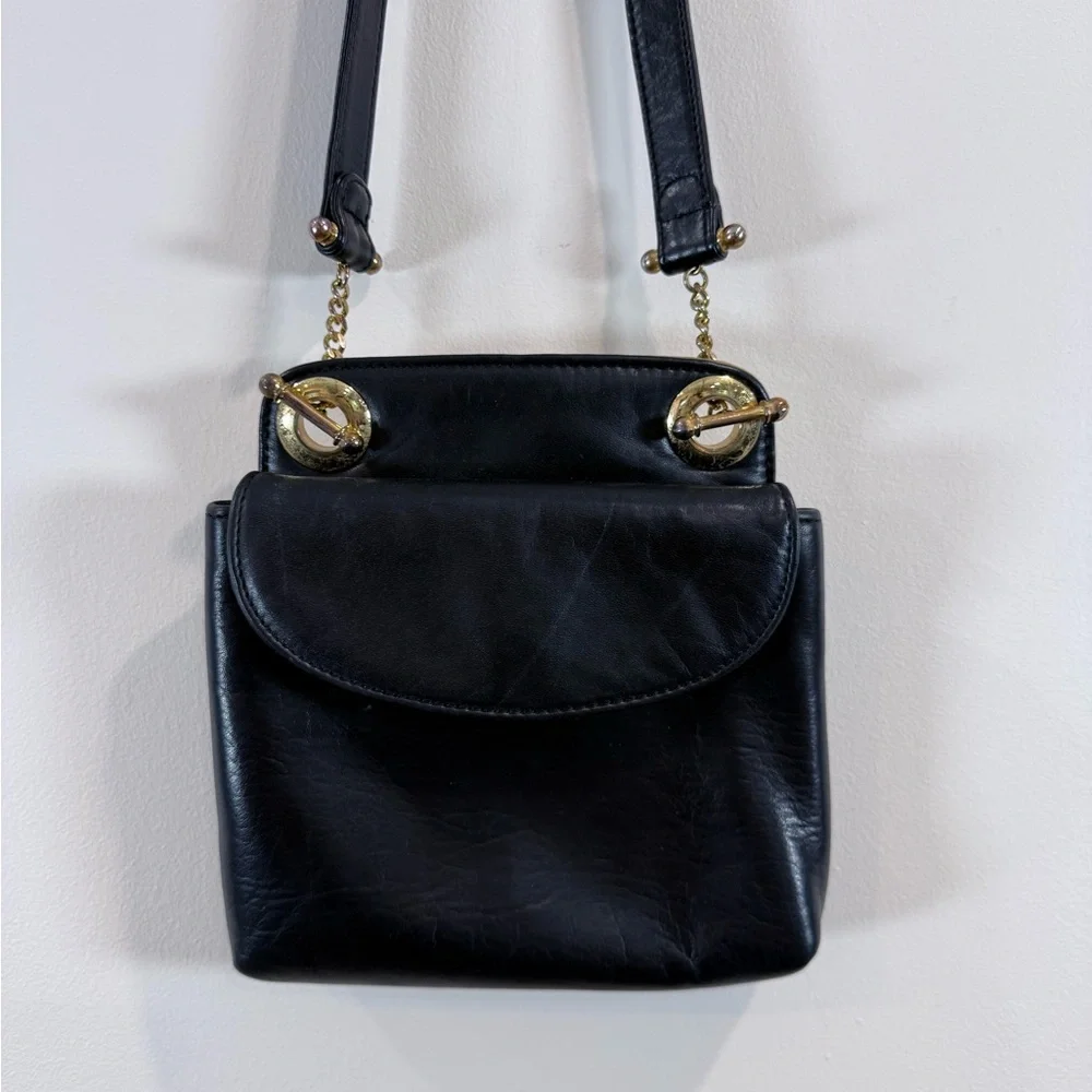 🔥Silver Blue Black Leather Crossbody Bag with Gold Hardware EUC🔥